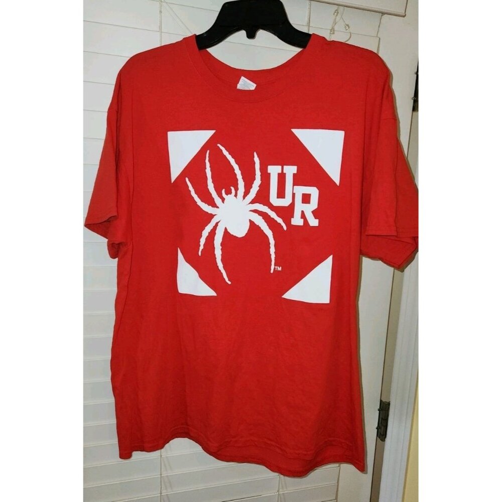 RICHMOND SPIDERS buffalo wild wings promotional tie in red shirt adult XL
